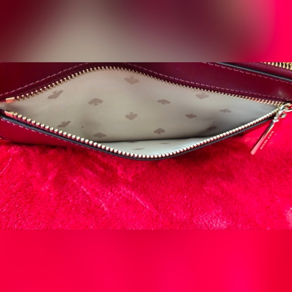 Kate Spade Staci L-Zipper Saffiano Leather Deep Berry/ Burgundy Wristlet - Picture 8 of 8